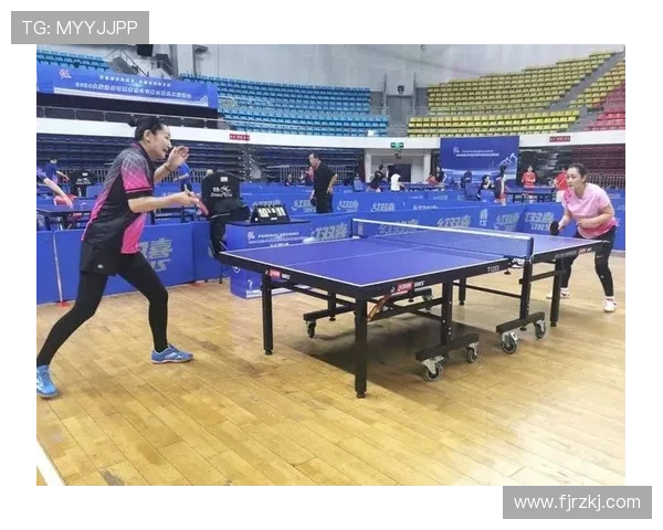 体育直播聚焦乒乓球赛场精彩对决实时解说与巅峰瞬间全程呈现热血